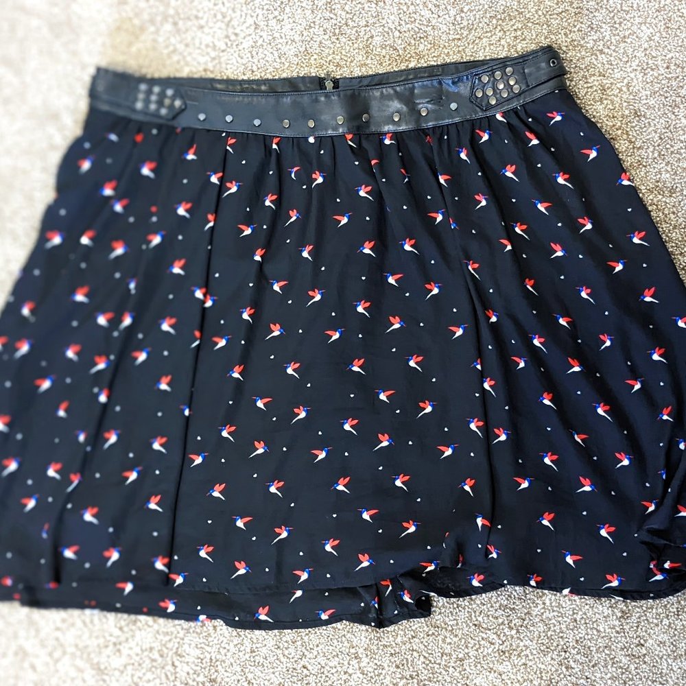 TORRID Black Skirt Hummingbird Pleather Detail Size 18